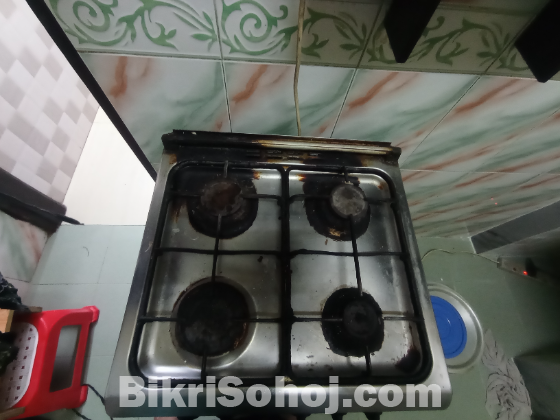 Gas stove